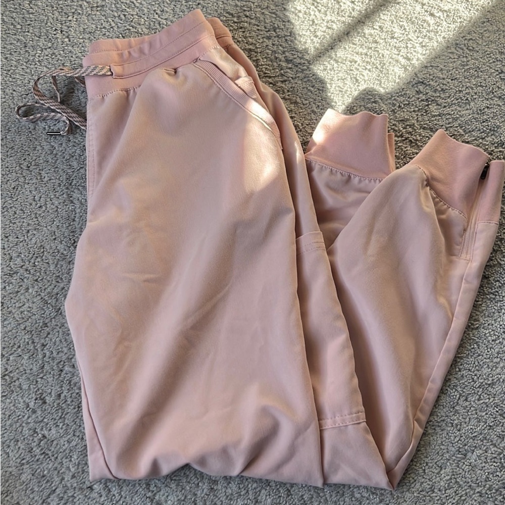 Light pink jaanuu scrub joggers